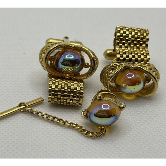 Vintage Gold-Plated Cufflinks & Tie Clip Set With Watermelon Cabochon Stones - Picture 1 of 7